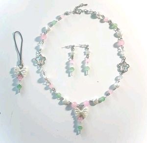 Pinteresty New Necklaces
