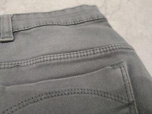 A Perfect Grey Jeans!