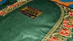 Green Cut piece Suit With Maroon Pent