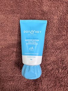 Dot &amp; Key Barrier Repair Oil-Free Moisturiser