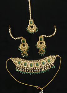 Green Jewellery Set