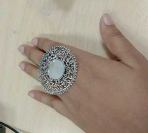 Silver Tone Rings - 4 pc set