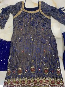 Blue Velvet Set📌offer In Profile