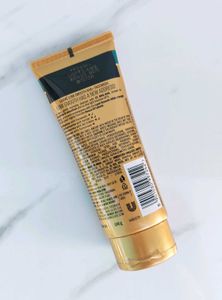 Lakme Lumi Smooth AHA+ Facewash
