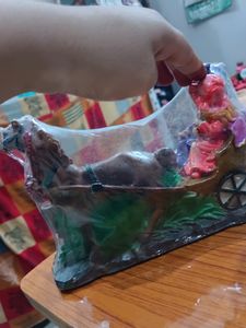 Showpieces