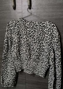 Leopard Print Long Sleeve Top