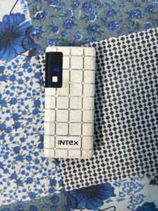 Intex Power Bank