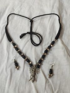 Necklace &amp; Earring Set