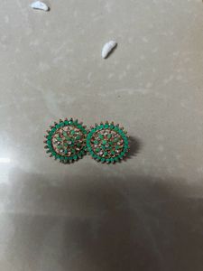 Earings