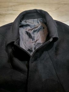Men&#39;s Black Overcoat