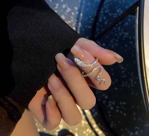 Sparkling Snake Ring