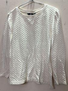 Off White Long Sleeve Top - A New One 🥰