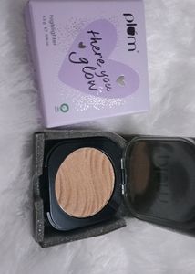 PLUM THERE U GLOW HIGHLIGHTER