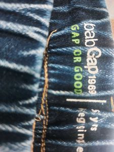 Jeans For Girls- BABY GAP - 5 Years