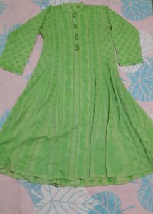 Green Embroidered Kurta