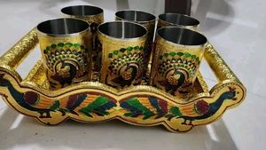 Wooden Tray Glasses