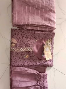 Floral Embroidered Kurta