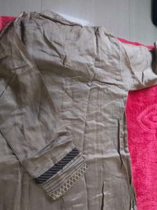 Elegant Embroidered Kurta