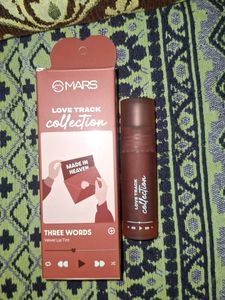 mars love track collection velvet lip tint