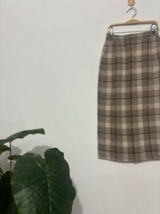 Back Slit Plaid Skirt