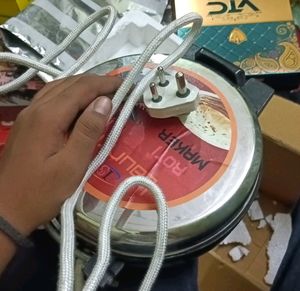 New Branded Roti Maker Machine