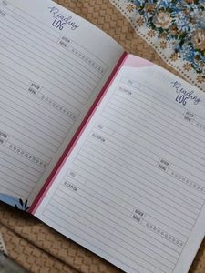 6 MONTHS UNDATED STUDY PLANNER / TRACKER / JOURNAL