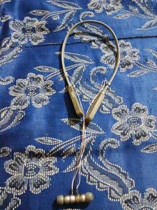 Boat Wireless Neckband Headphones