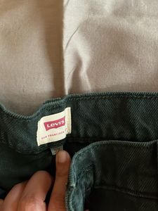 Dark Green Levi&#39;s Jeans