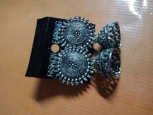 Silver Earing