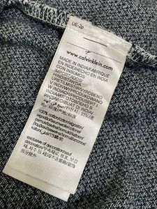 Calvin Klein Stylish Patterned T-Shirt