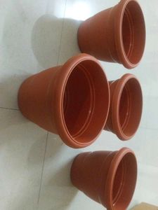 Plant Pots 🍯 Plastic Big Size New Never Used