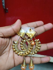 Beautiful Golden Earring😍