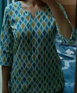 Diamond Pattern Jaipuri Kurti