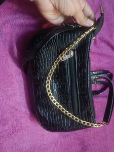 Black Sling Bag Partywear