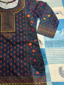 Floral Print Short Kurti
