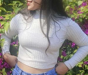 Crop Top - Long Sleeve