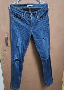 Levi's Ripped Skinny Jeans