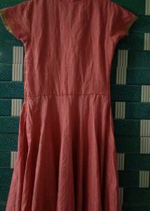 Elegant Pink Embroidered Kurta Set