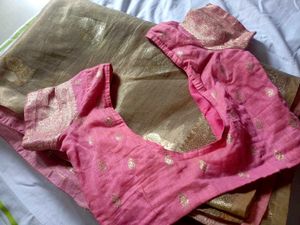Banarasi Tissue Silk Saree With Blouse Classy Look