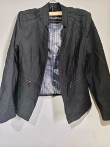 Stylish Gray Blazer 34"36"