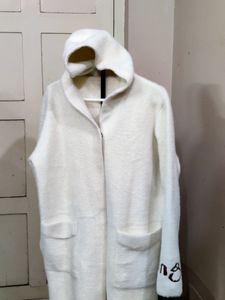 mens imported white fuzzy hooded jacket ( premium)