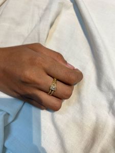 Elegant Gold Ring