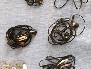 10 Headphones