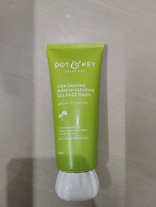 Dot & Key Face Wash
