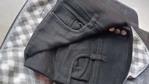 Black Jeans