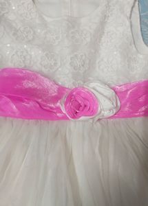 Girl&#39;s Party Dress - White &amp; Pink