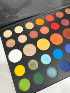 Morphe X James Charles Eyeshadow Pallet