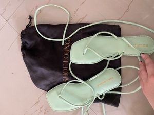 O Shoe Lounge Flats