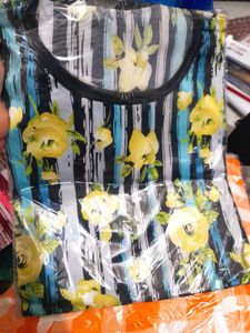 (New Piece)Floral Print Top