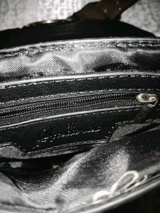 Luxury Leather Bag ✒️